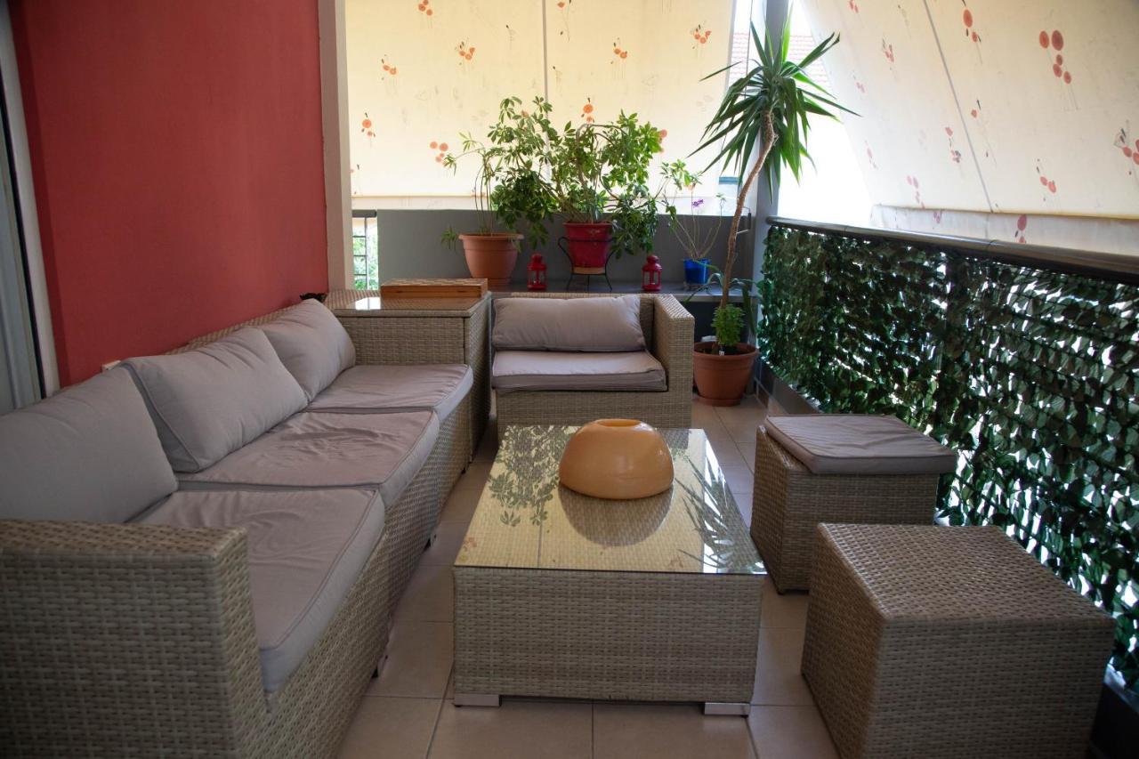 Oasis Great Apartment Атина Екстериор снимка