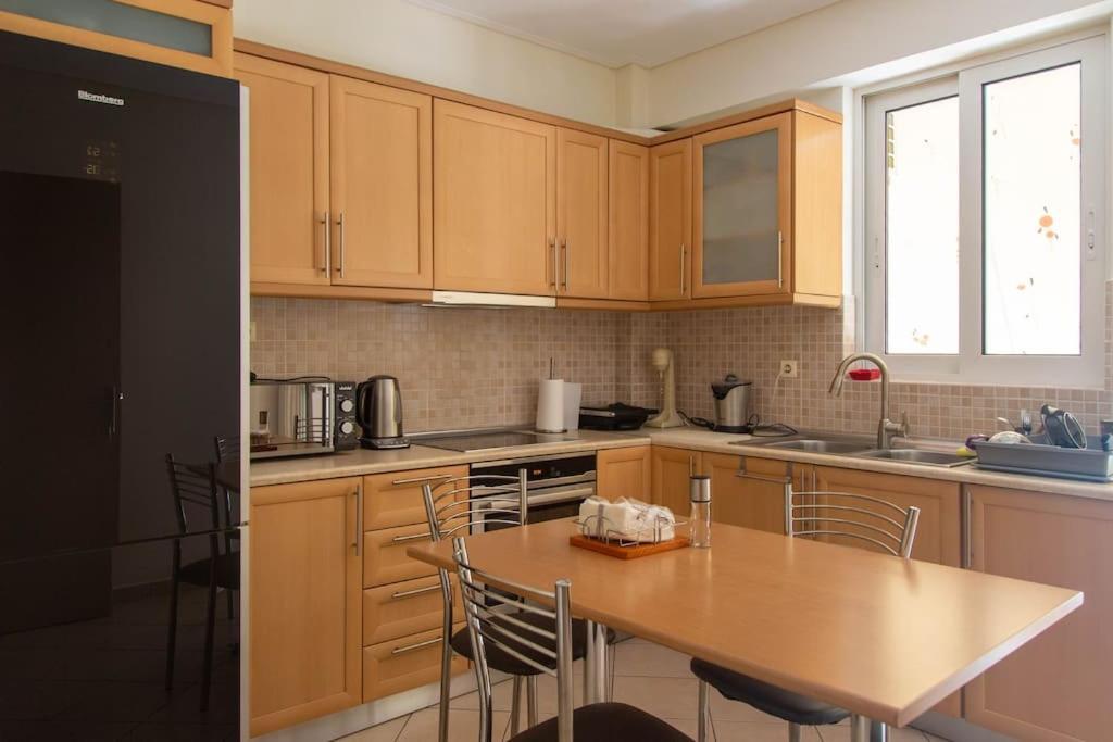Oasis Great Apartment Атина Екстериор снимка